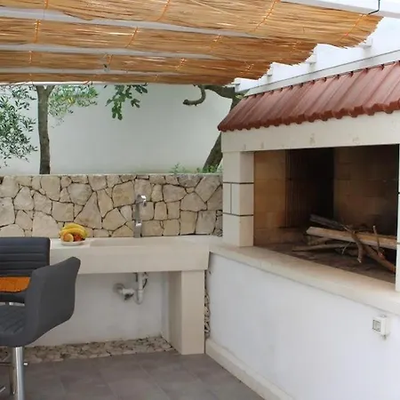 Apartment Sikluf-128-2 *