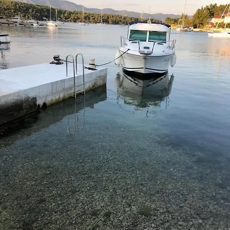 Sikluf-128-2 Apartment *