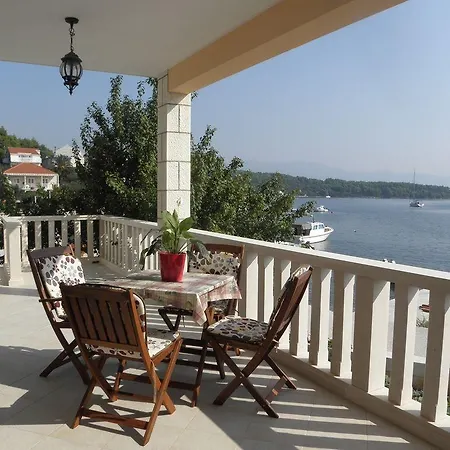 Sikluf-128-2 Apartment *