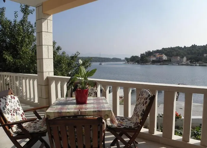 Sikluf-128-2 Apartment